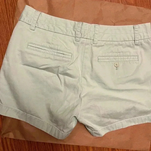 J Crew Women’s 3 Inch Chino Short Green 4 - Picture 2 of 4